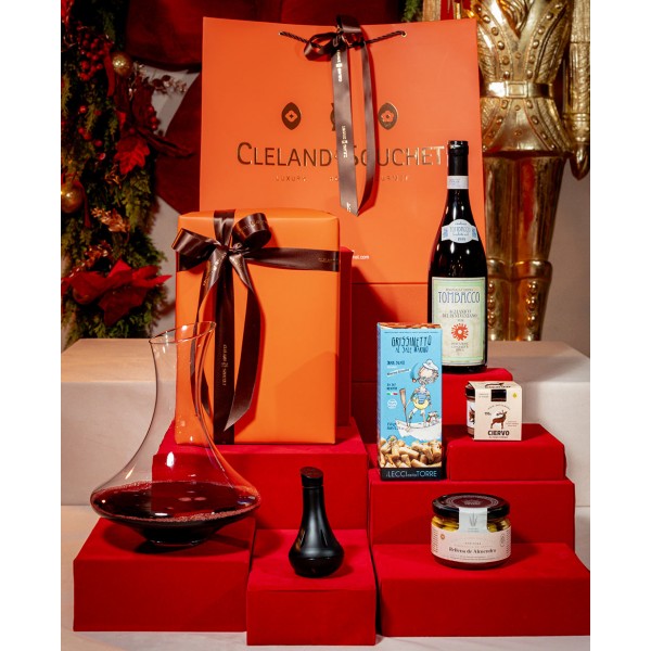 The Peugeot Saveurs Decanter Gift Set