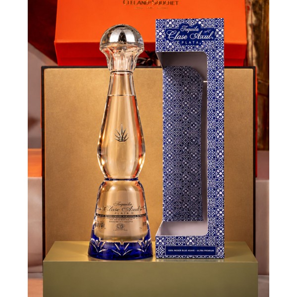 The Clase Azul Blanco Tequila