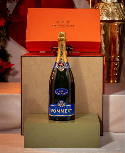 The Pommery Champagne Magnum Wine Gift H...