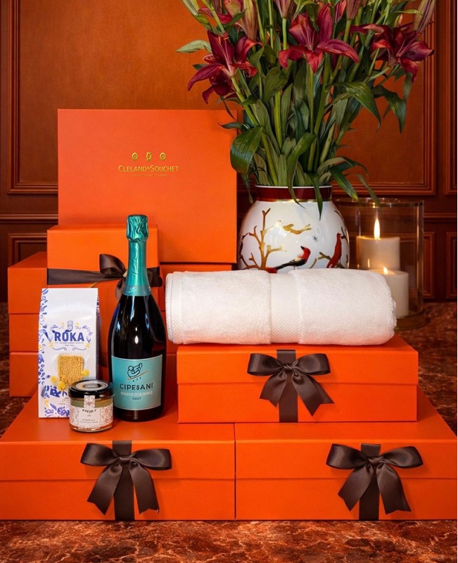 The Effortless Elegance Gift Set