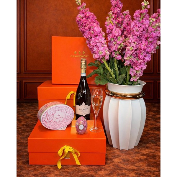 Sweet Moments of Bliss Gift Hamper