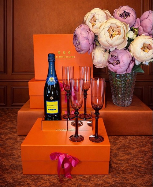 Champagne Treat For Mum