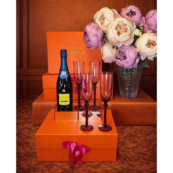 Champagne Treat For Mum