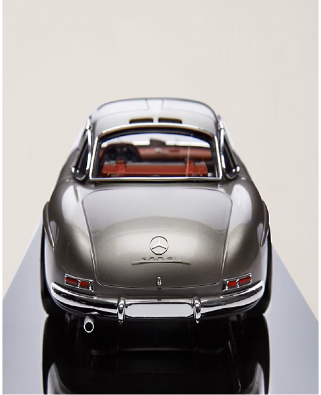 Ralph Lauren - Mercedes-Benz Gullwing Coupe