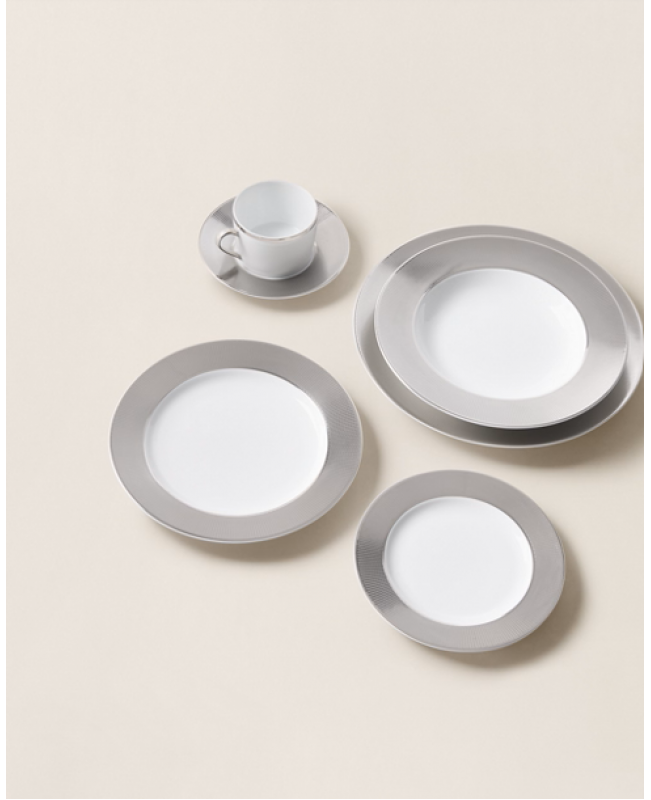 Ralph Lauren - Hewitt  Dessert Plate