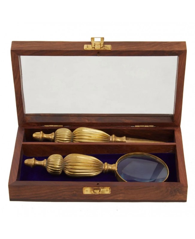 PH - Churchill - Magnefier & Lether Opener Box